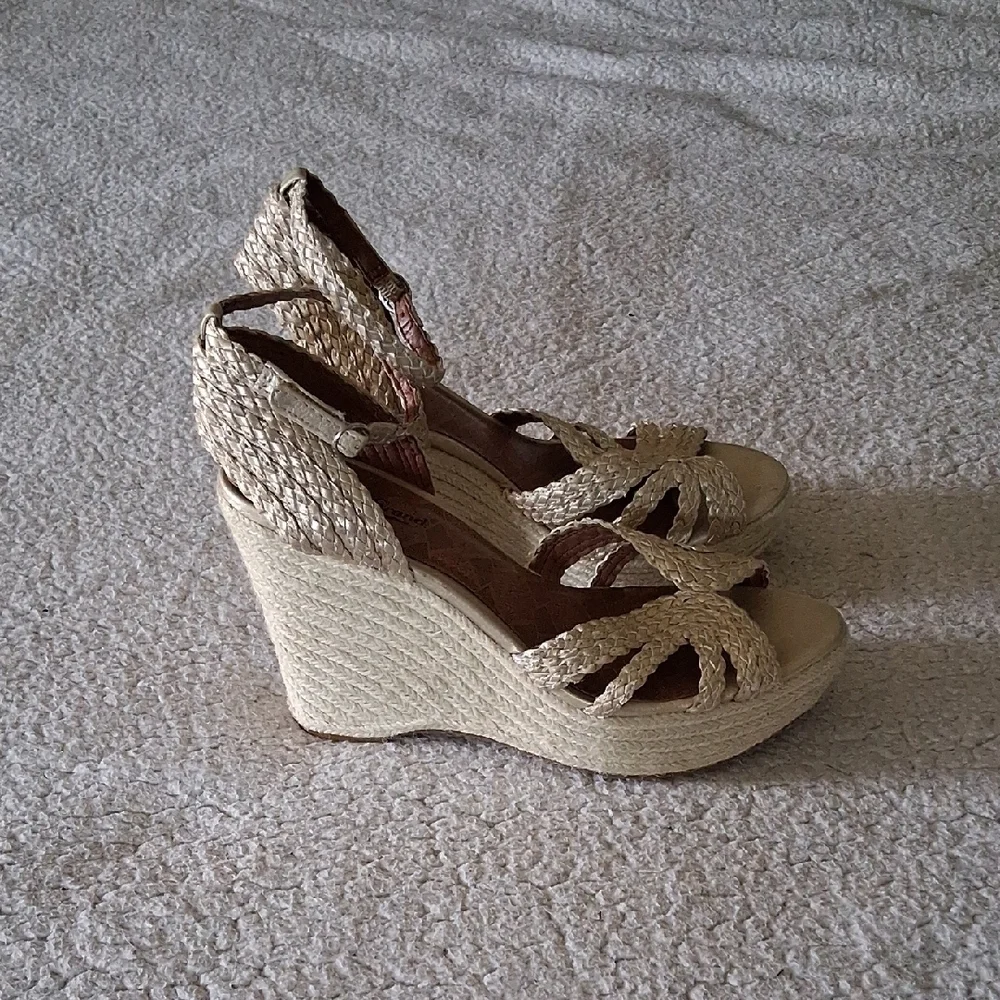 Lucky Brand Woven Espadrille Sandals in Tan
